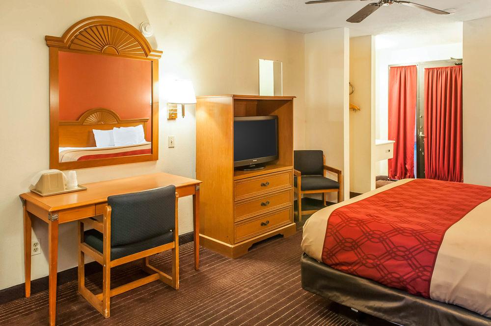 Econo Lodge West - Coors Blvd Albuquerque Exteriér fotografie